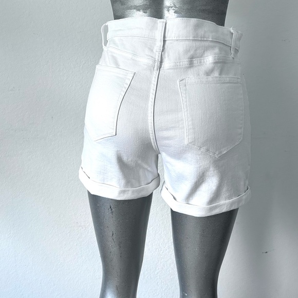 BANANA REPUBLIC ~ Women's White Button-Up Shorts - Picture 8 of 11